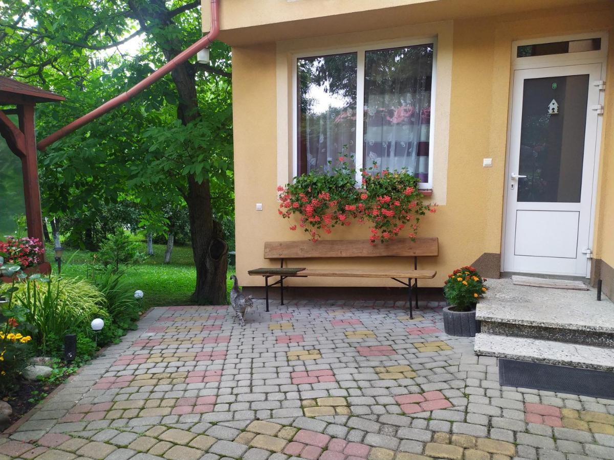 Apartament W Domu Na Wsi Tomaszow Lubelski Bagian luar foto